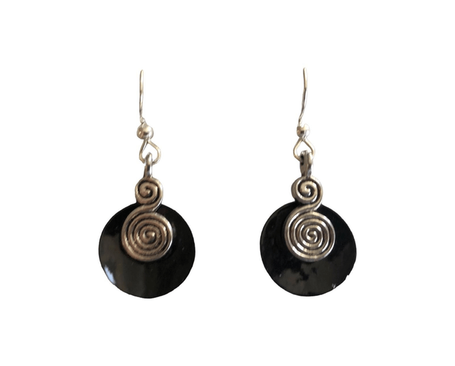 Boucles d'oreilles en nacre argentées